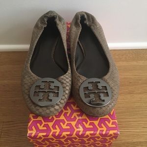 Tory Burch Reva Flat size 9